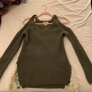 Nordstrom V neck knitted sweater